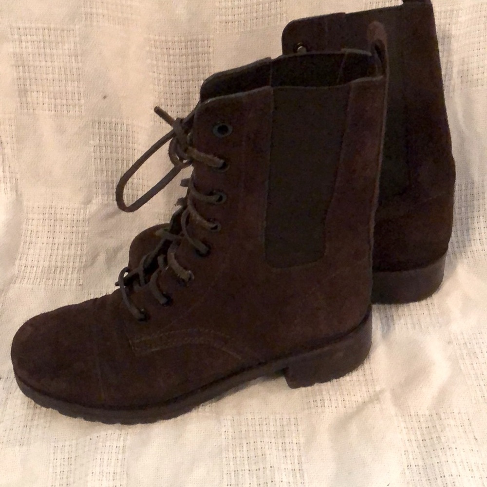 Tory Burch brown suede ankle boots, size 7.